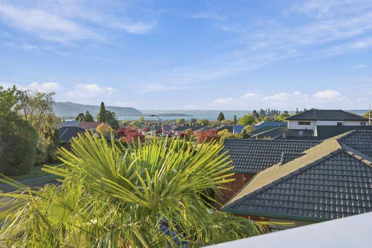 32 Stanley Drive Lynmore_16