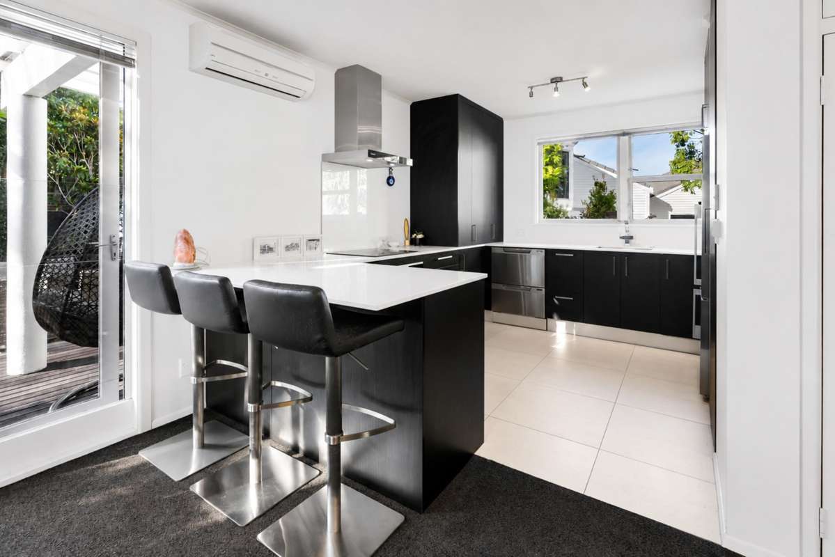 15a Campbell Road_3