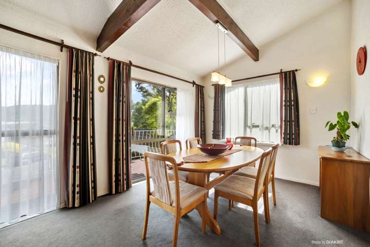 208 Pembroke Road Wilton_4