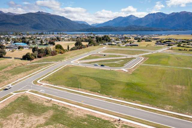 8 Te Kuaha Crescent Te Anau_3