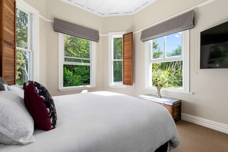 1105 Kaipaki Road Cambridge_11