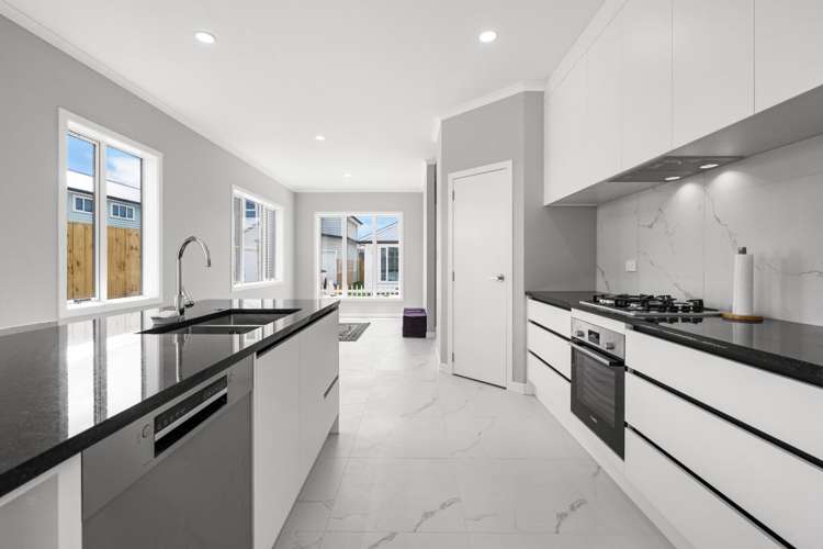 49 McCorquindale Drive 2743_2