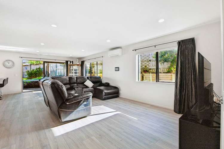 37 Amaretto Avenue Flat Bush_6