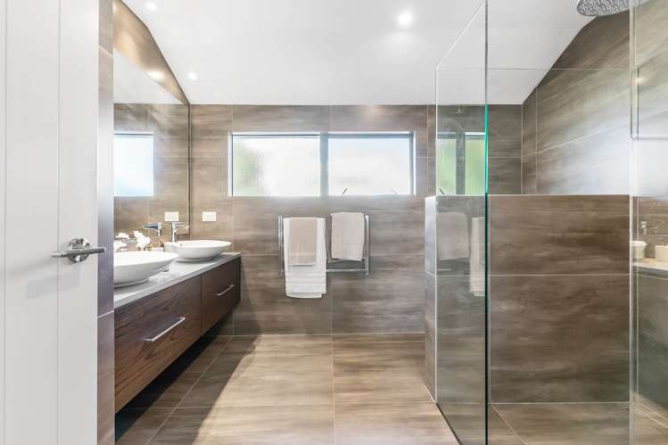 34 Marellen Drive Red Beach_26