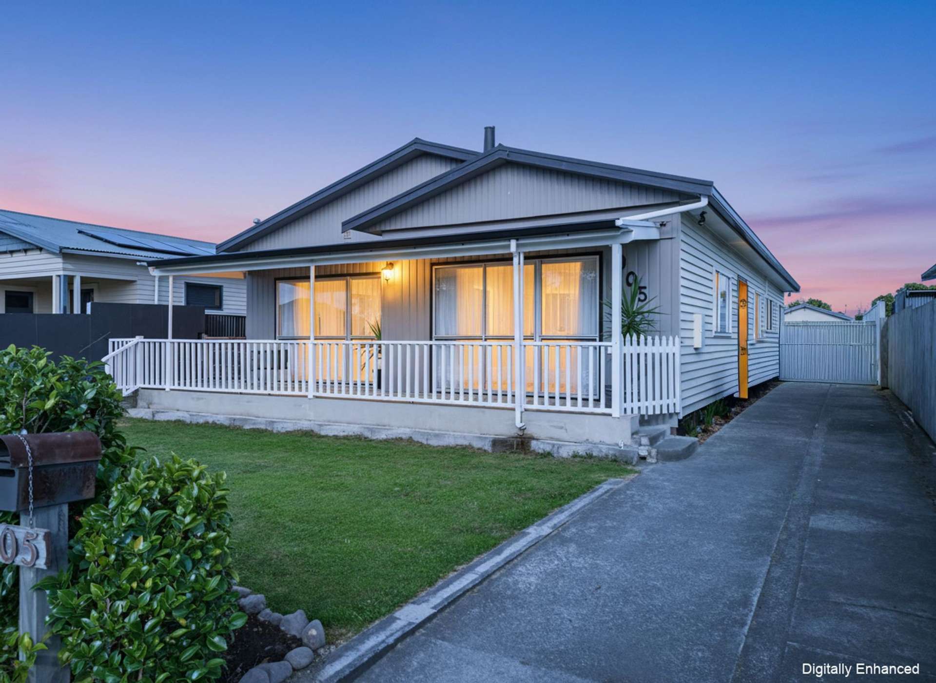 905 Ferguson Street Akina_0