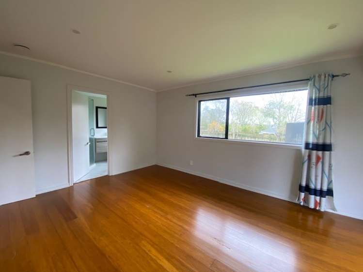40 Gracechurch Drive 10673_15