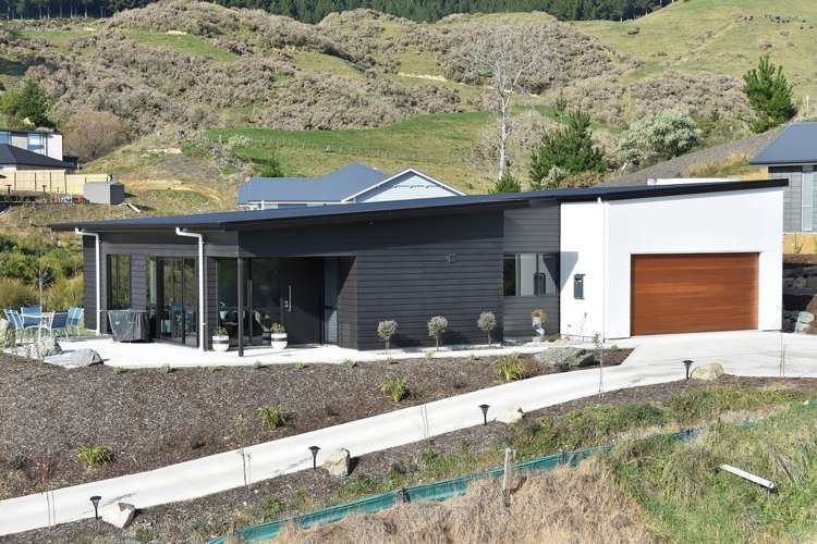 6 Kingfisher Lane Stoke_16