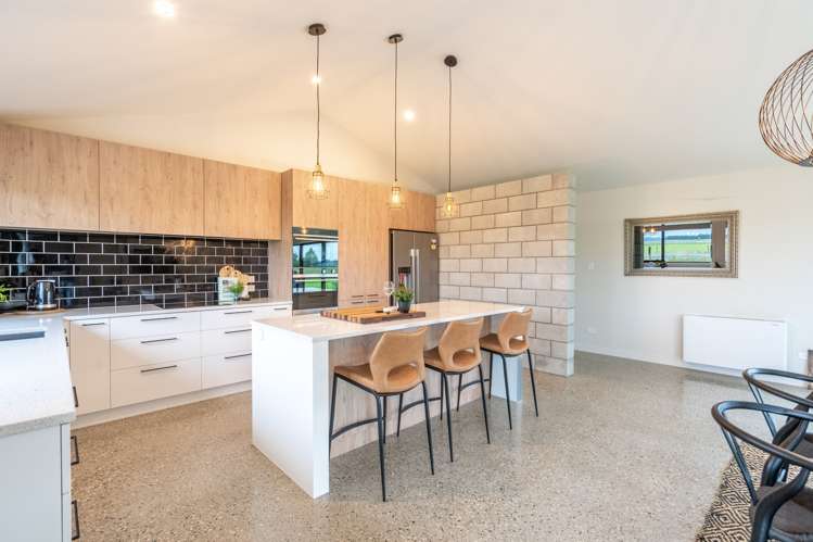 25 Racecourse Road Winton_3