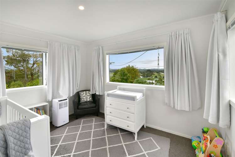 18a Hand Road Helensville_14
