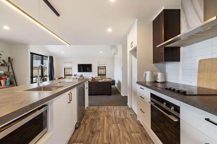 17 Cheviot Street, Hanley's Farm Jacks Point_1