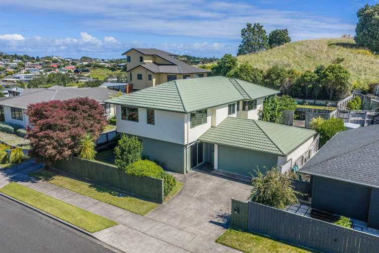 83 Oranga Street Westown_25