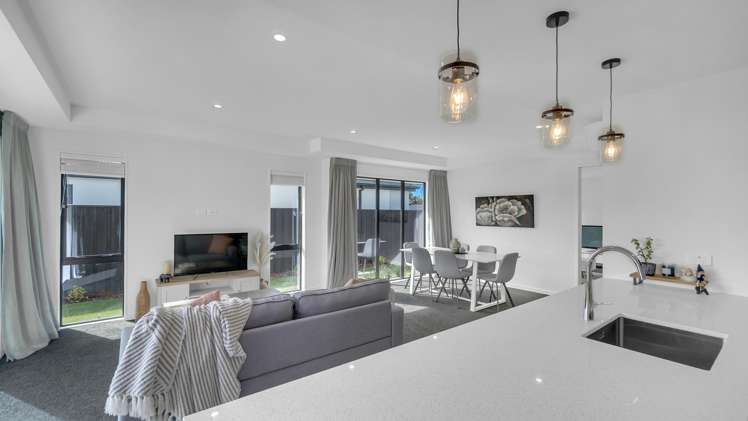 29 Weaver Street Ravenswood_15