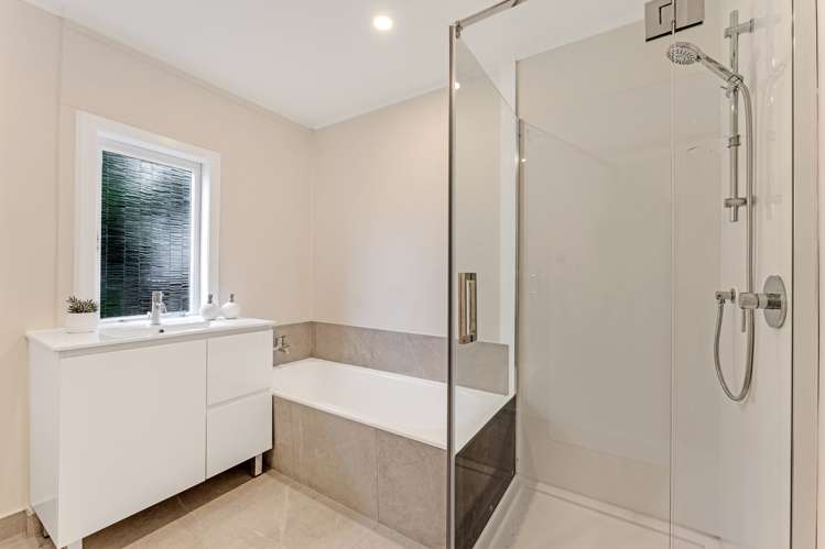 1/11 Norman Road Hauraki_15