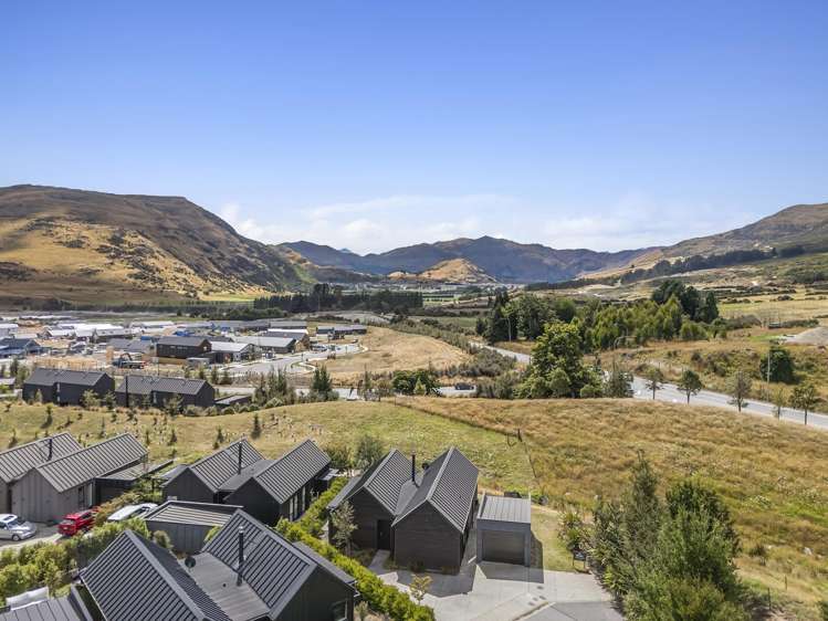 2 Mckenzies Shute Jacks Point_10