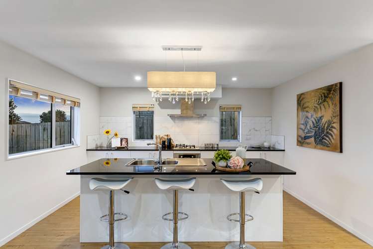 2 Crestview Rise Papakura_7