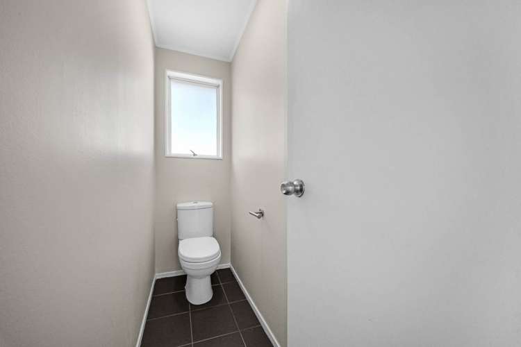 15 Penion Drive Otara_12