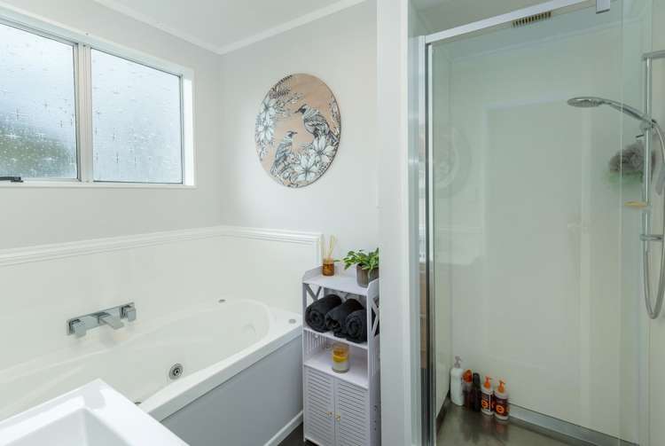 14 Harvard Grove Upper Hutt_18