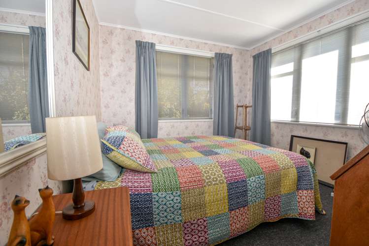 24 Armstrong Avenue Carterton_10