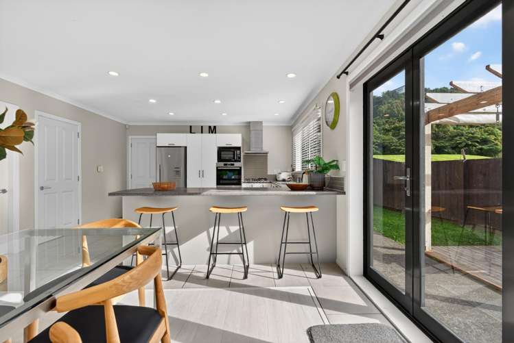 12 Meadowbank Drive_5