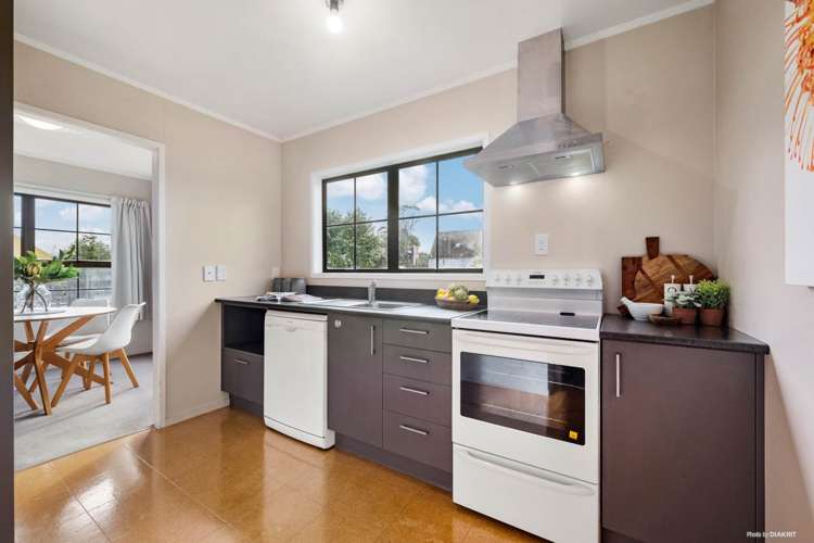 1/29 Akoranga Drive Northcote_8