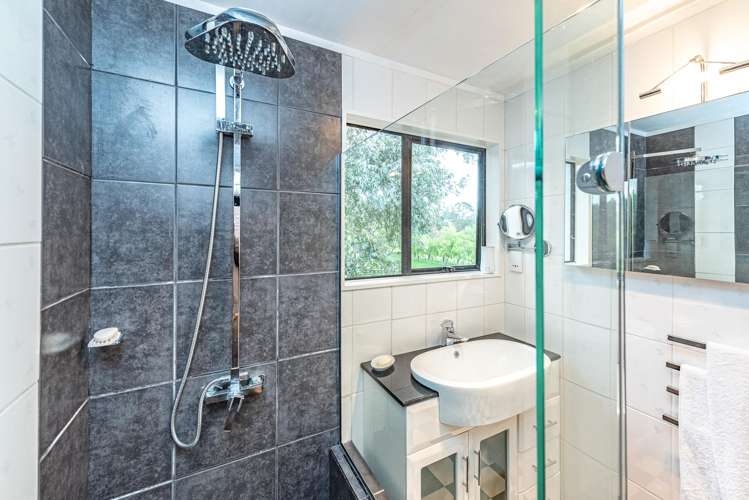 71 Montgomery Road Westmere_20