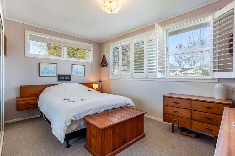 3 Crocombe Crescent Beach Haven_11