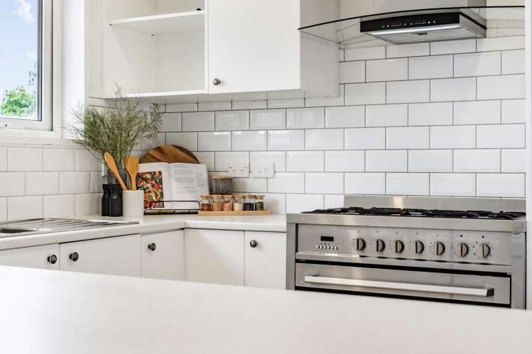 198 Captain Springs Road Onehunga_10