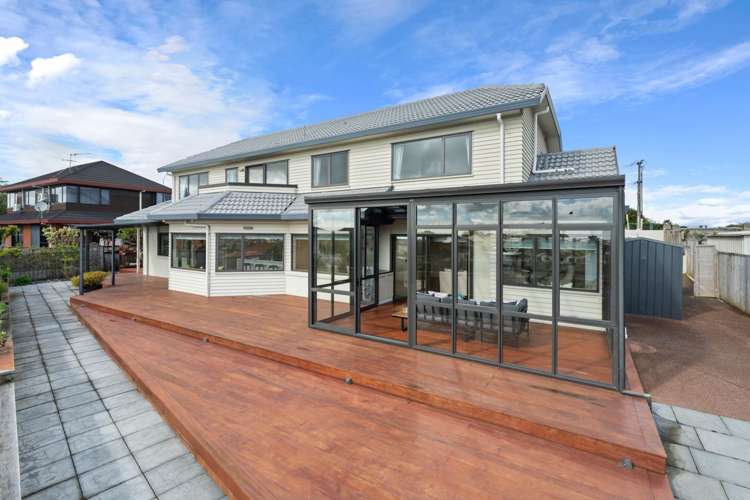 216 Whitford Road Shamrock Park_39