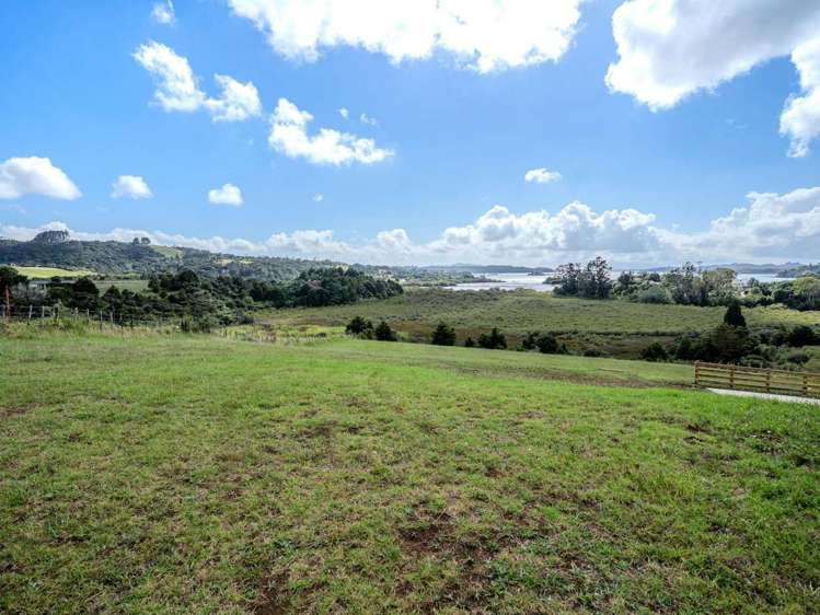 77 Skudders Beach Road Kerikeri_11