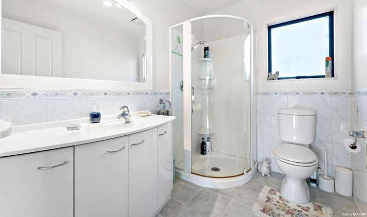 16 Sunny Crescent Huapai_7