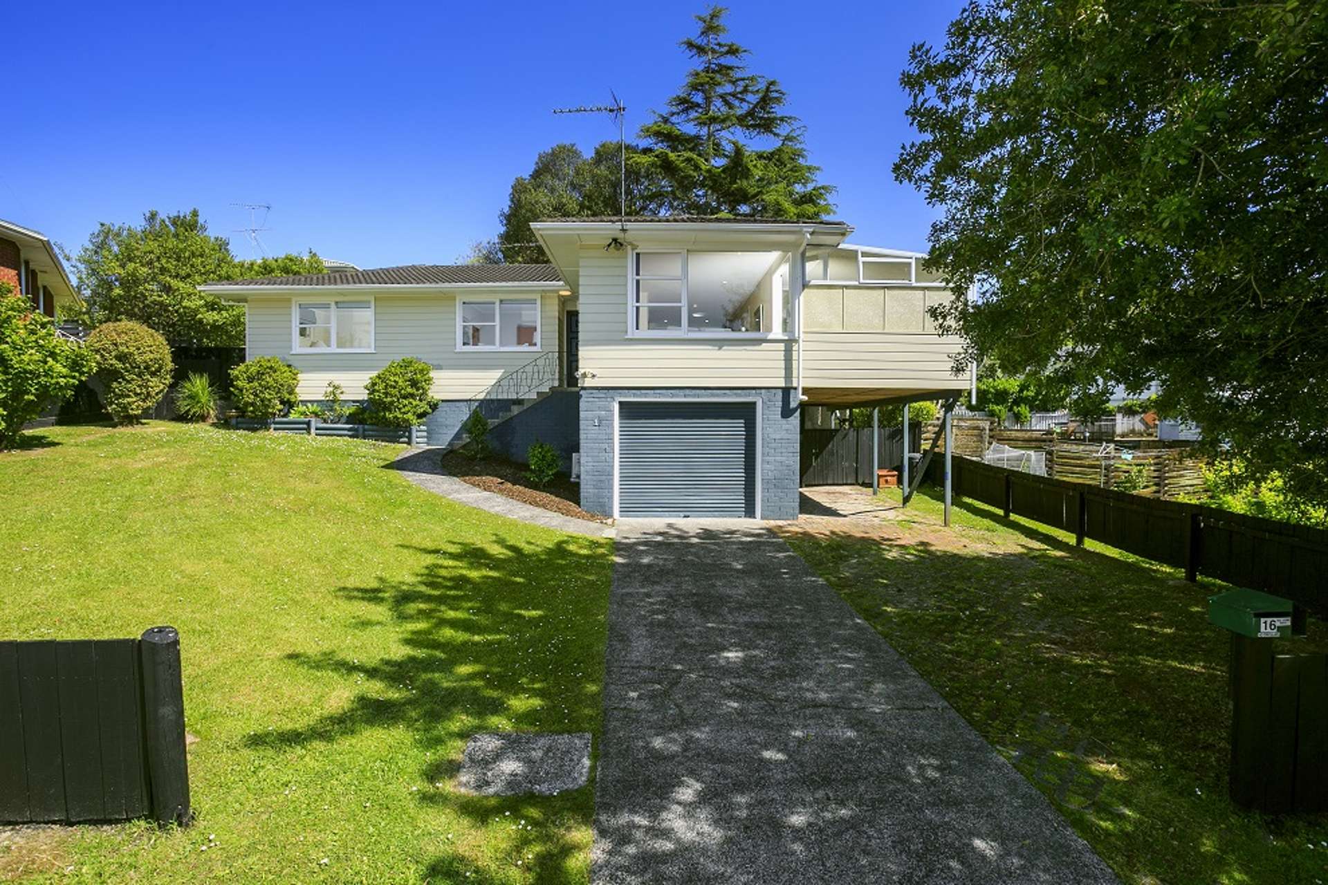 16 Betsland Crescent Hillcrest_0