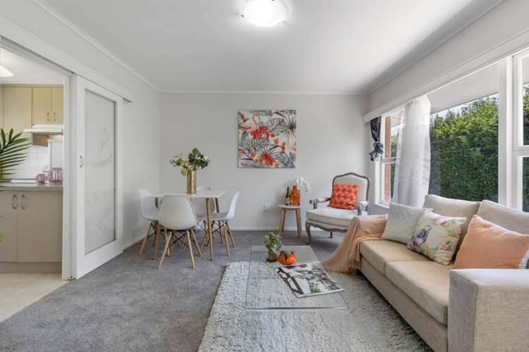 2/45 Merani Street Narrow Neck_5
