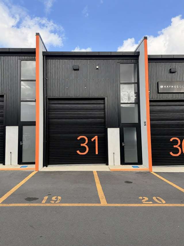Great Value Industrial Unit - Hobsonville