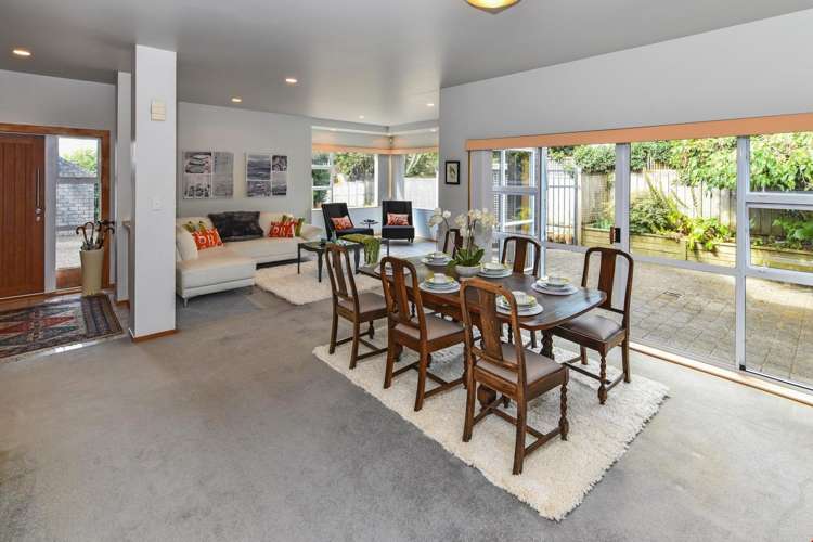 19 Kuripaka Crescent The Gardens_3