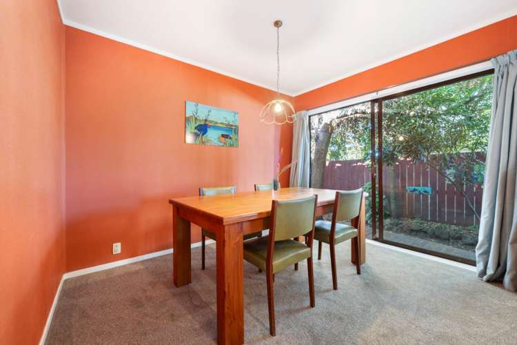 19 Hepburn Road Glendene_7