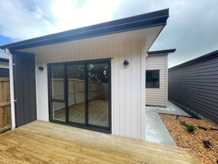21 Combat Street Papakura_11