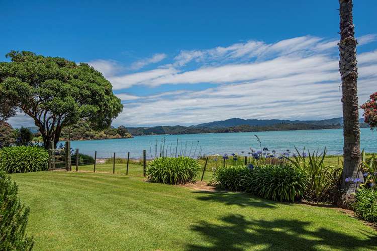 950 Whangaruru North Road, Bland Bay Oakura Coast_26