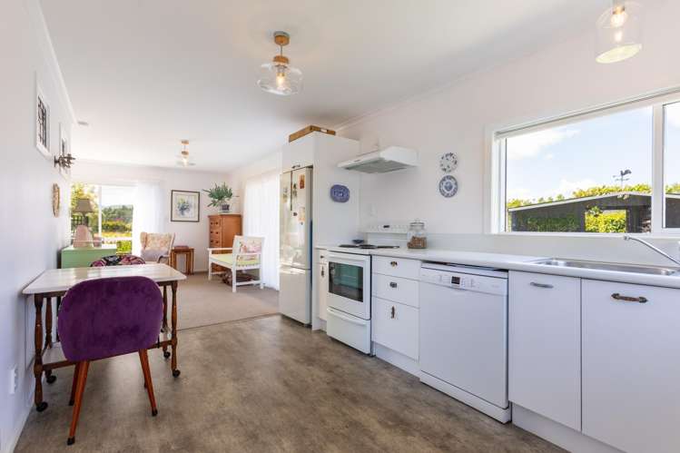 113 and 115 Grey Street Woodville_10