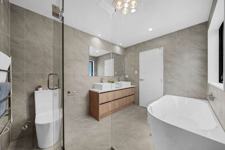 16 Star Cross Road Karaka_22