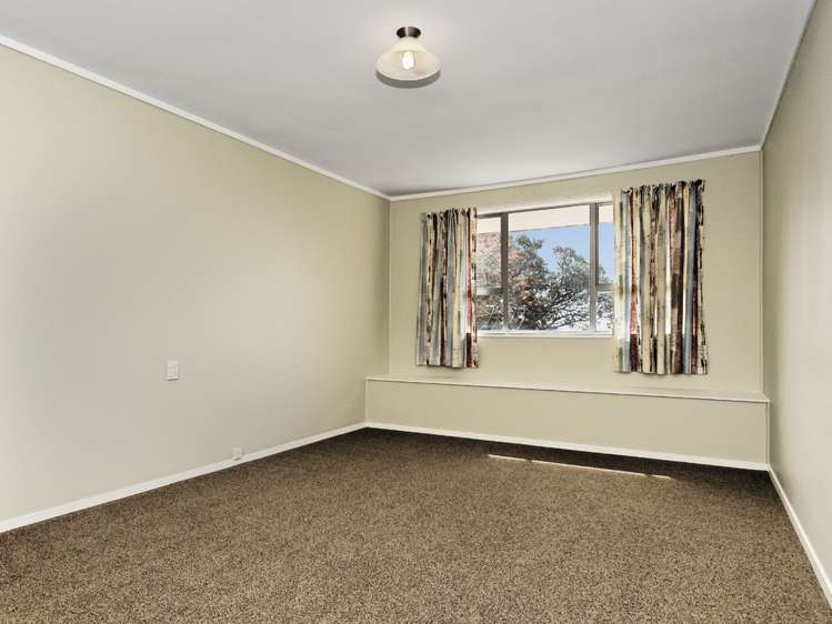 4/2 Routley Drive Glen Eden_10