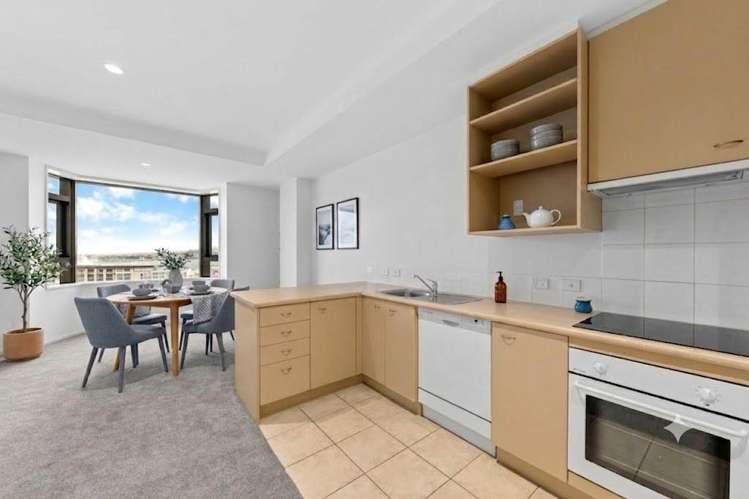 7F/14 Waterloo Quadrant City Centre_1