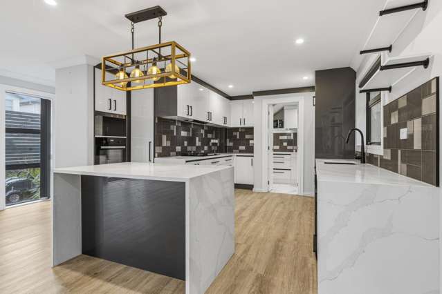 62 Castlebane Drive Flat Bush_2