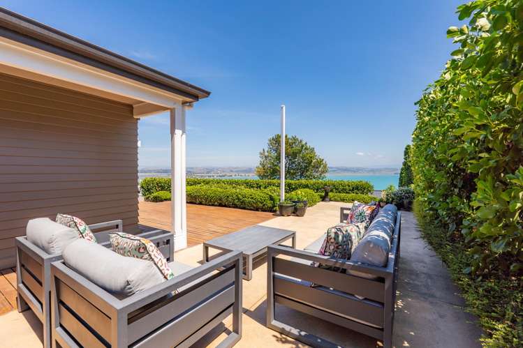 135 Thompson Road Bluff Hill_10