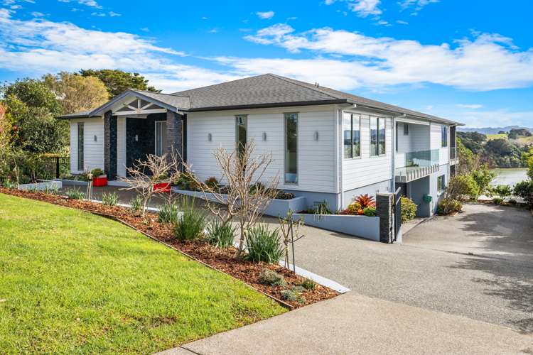 17 Kanuka Road Sandspit_12