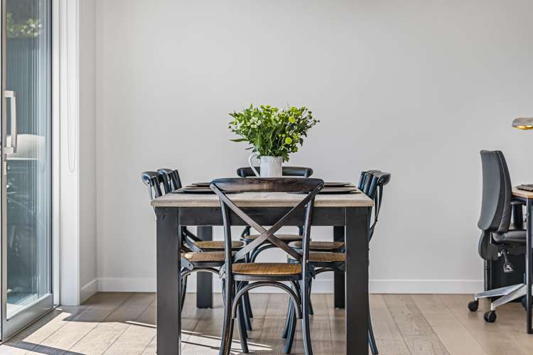 8 Moa-Stone Road Silverdale_5