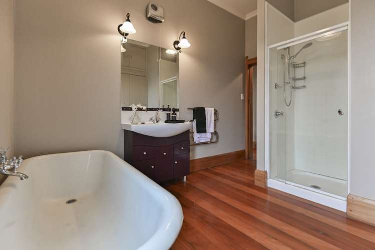 715 Southland Road Raureka_10