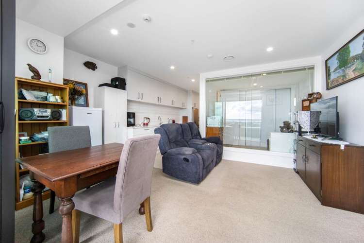 901/8 Waikumete Road Glen Eden_6