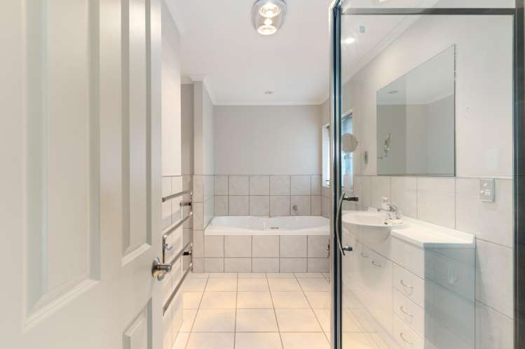 17 Stableford Green Burnside_10