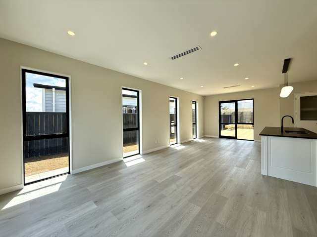 28 Tipu Crescent Wainui_2