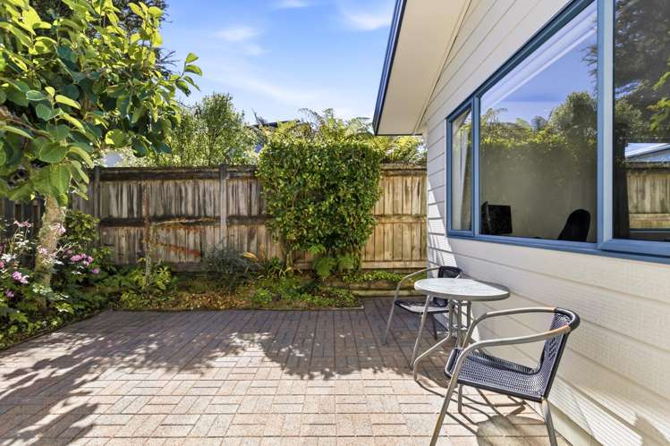 2/12 Heathcote Street Central_18